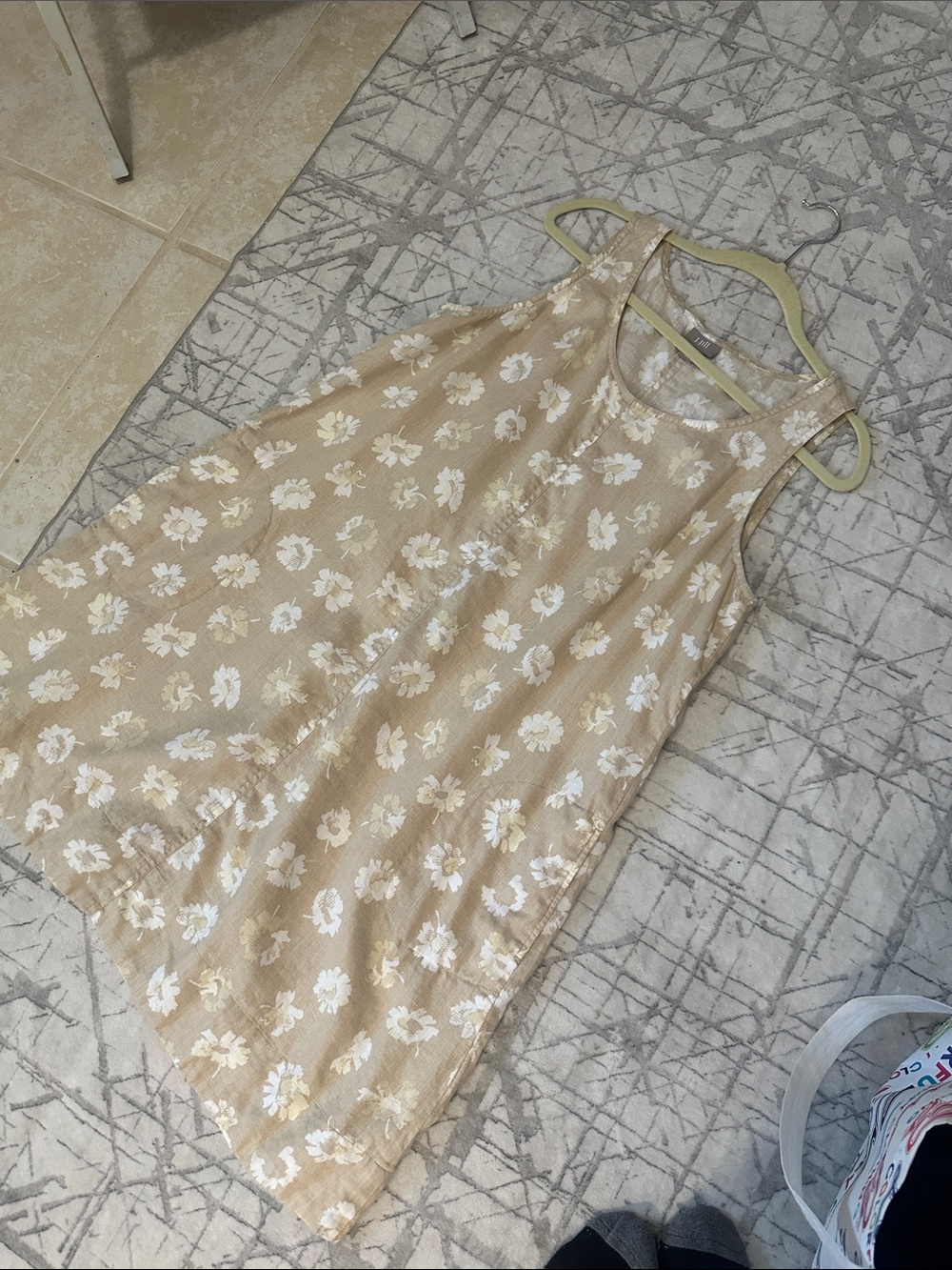 Floral Sleeveless Linen Dress in Beige and White Sz L by J.Jill